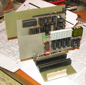 Микро-80 с модулем пошаговой отладки программ