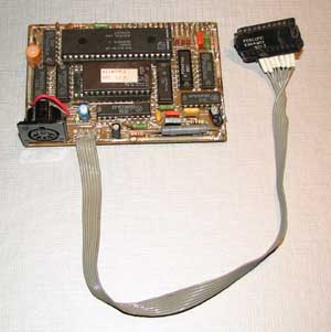 Контроллер AT-клавиатуры и COM-мыши для ZX-Spectrum (предположительно скопирован с контроллера от Scorpion)